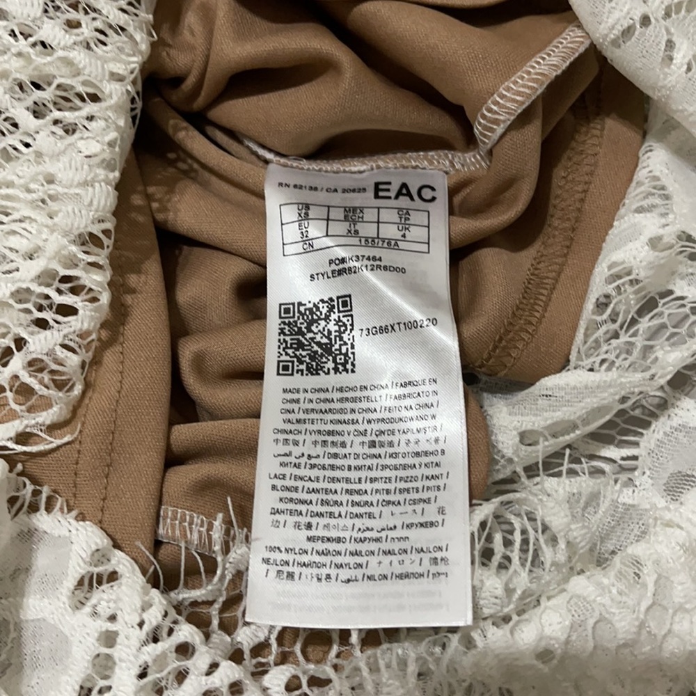G by Guess high neck halter dress lace detail NWOT - Picture 9 of 10